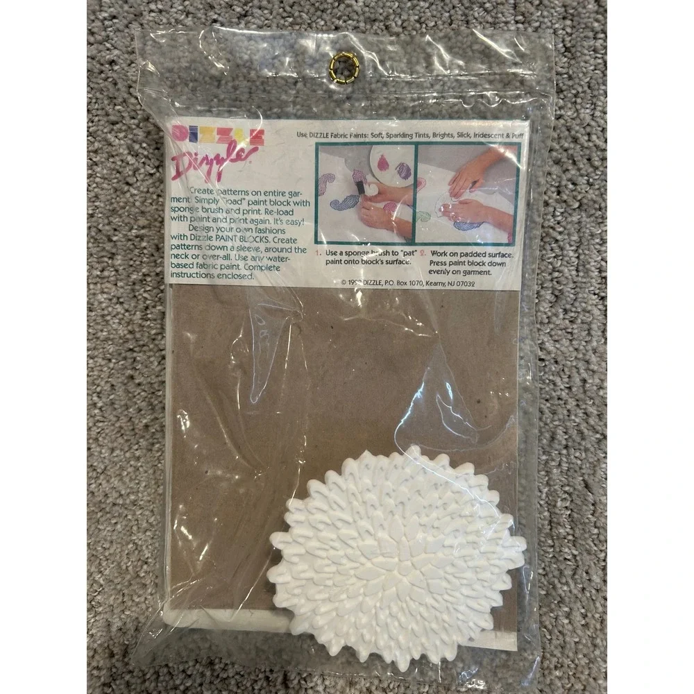 Dizzle Paint Blocks Fabric Stencils Reusable‎ Flower Design Crafting New